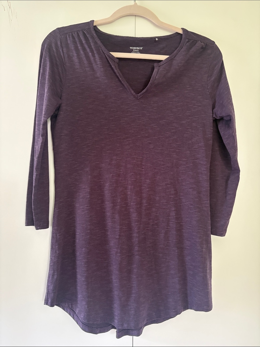 Toad&Co purple jersey tunic, notch neckline and three-quarter sleeves S